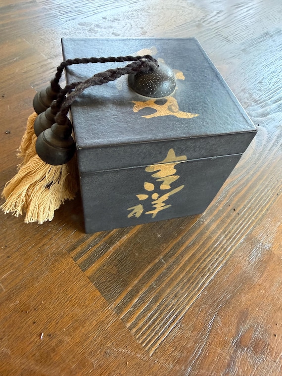 Japanese lacquerware jewelry box
