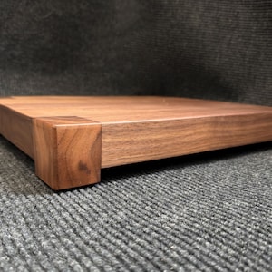 DENALI Audio Stand & Isolation Platform 2" Walnut Solid Wood