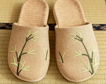 Handmade Japanese Linen House Slippers for Men with Embroidered Cotton Design, Breathable Indoor Slippers for Home or Spa