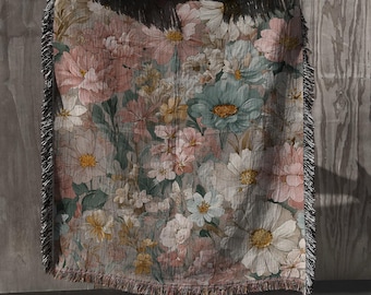 Cotton Woven Wildflower Blanket for Mom, Cozy Pastel Floral Throw, Mother’s Day Gift, Cottagecore Sofa Decor
