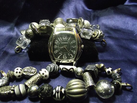 Woman s Narmi Watch With 2 Bands black Silver B118 B073 Bag Etsy