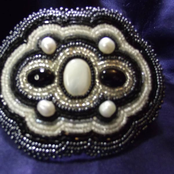 Hand Beaded Mother of Pearl and Black Onyx Hair Clip