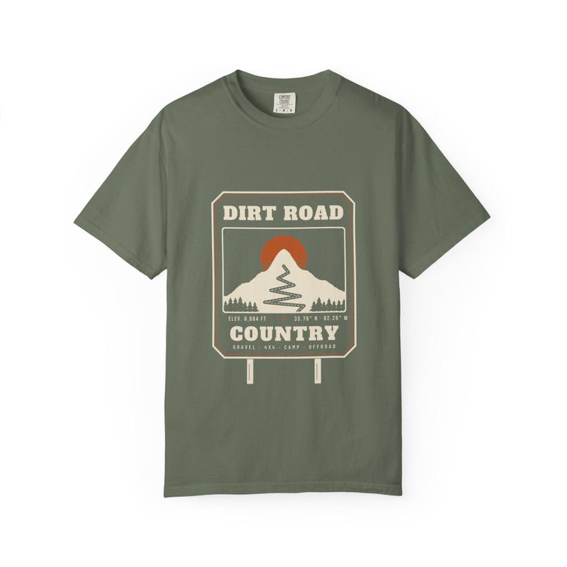 Dirt Road Country T-Shirt, Mountain Road Sign Graphic Tee, North Carolina Off Road Overlanding Shirt, Comfort Colors Bild 1