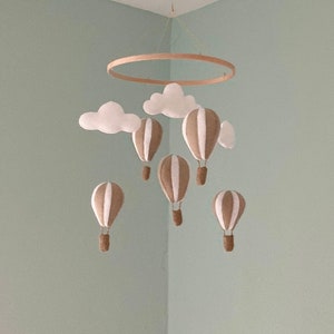 Unisex Nursery Mobile Hanger Beige Hot Air Balloons White Clouds Boy Girl Crib Decoration New Baby Shower Newborn Gift Gender Neutral Blue