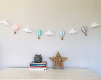 Hot Air Balloon Garland Baby Shower Nursery Decoration Banner Pastel Pale Pink Mint Blue Birthday Personalised Gift Wall Decoration Hanger