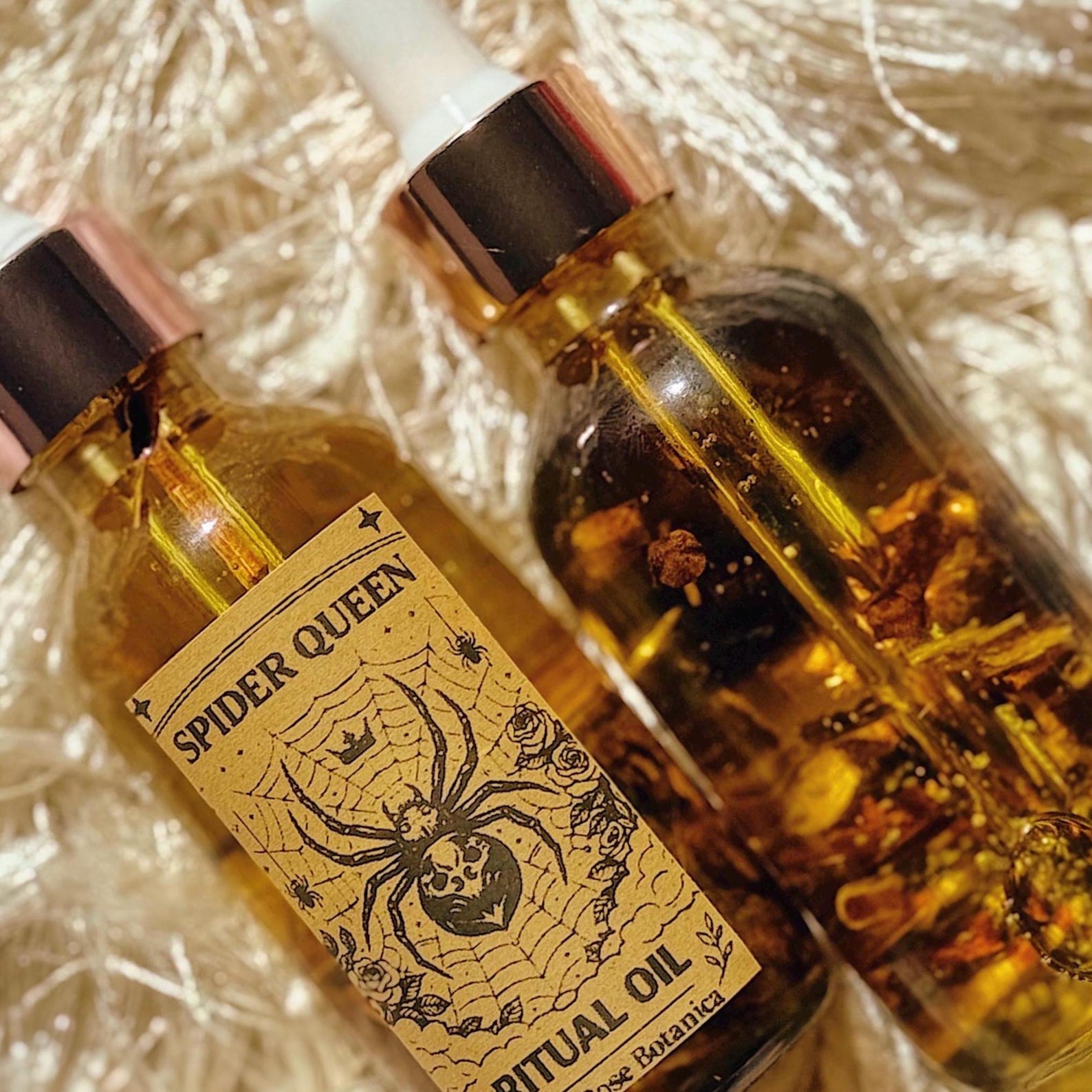 Spiderine Ritual Spider Queen Ritual Oil 2oz | Power, Protection, Dark Feminine Energy ...