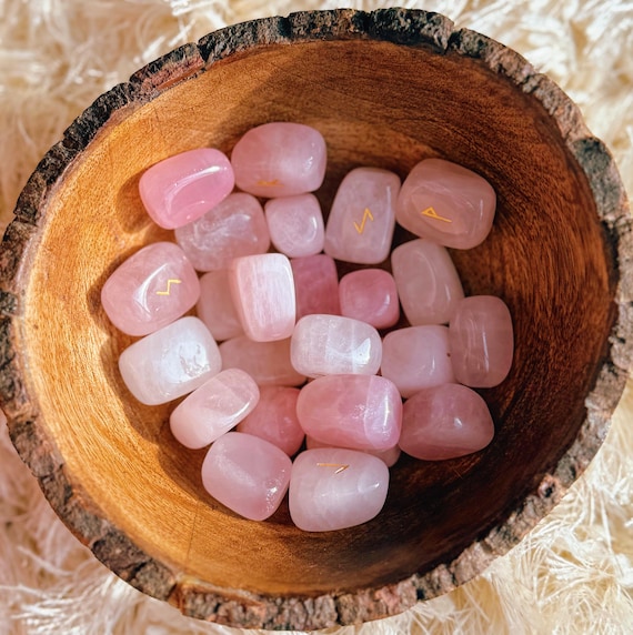 Rose Quartz Crystal Rune Set | Hand Carved 25-Piece Elder Futhark Runes | Divination & Love Readings | Crystal Gifts | Venusian Energy