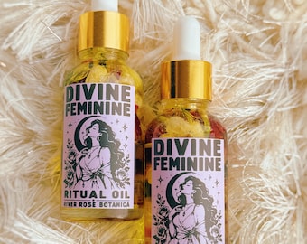 Divine Feminine Ritual Oil 1oz | Rose Quartz + Garnet | Goddess Energy, Magnetism, Beauty Evil Eye Ward, Intuition | 30mL