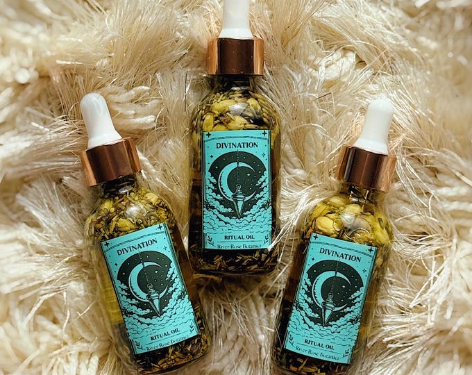 Divination Ritual Oil 2oz, Intuition, Clarity, Psychic Insight, Tarot, Pendulum & Oracle Anointing Oil, Altar tool, Candle Dressing Oil 60mL