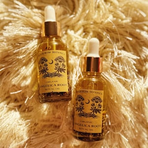 Angelica Root Ritual Oil 1oz | Angelic Protection & Blessings Oil | Spiritual Oil, Defense, | Luck, Opportunity | 30mL