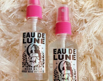 Eau de Lune 2oz | Rivierroos maanwater | Rozenkwarts + aquamarijn | Maanrituelen | Spellversterker + manifestatie | 60 ml