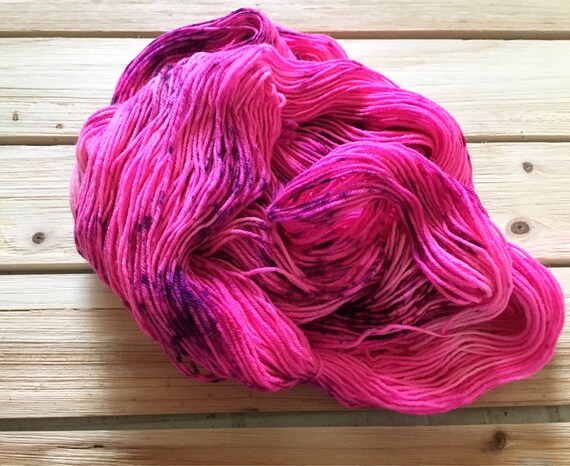 worsted Base The Psychodelic Sheep Indie dyed yarn Hand dyed yarn Smoke/'n Colorway PREORDER