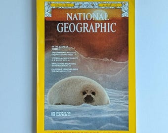 National Geographic January 1976 Harp Seal Pup Cover, Vintage Nature Magazine, Arctic Wildlife Photo Retro Animal Periodical Collector Issue