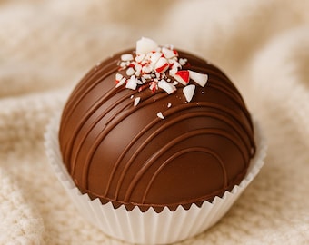 Bomba de chocolate caliente con menta • Bomba de cacao con bastones de caramelo navideños • Regalo de Navidad • Dulce de invierno • Chocolate caliente gourmet