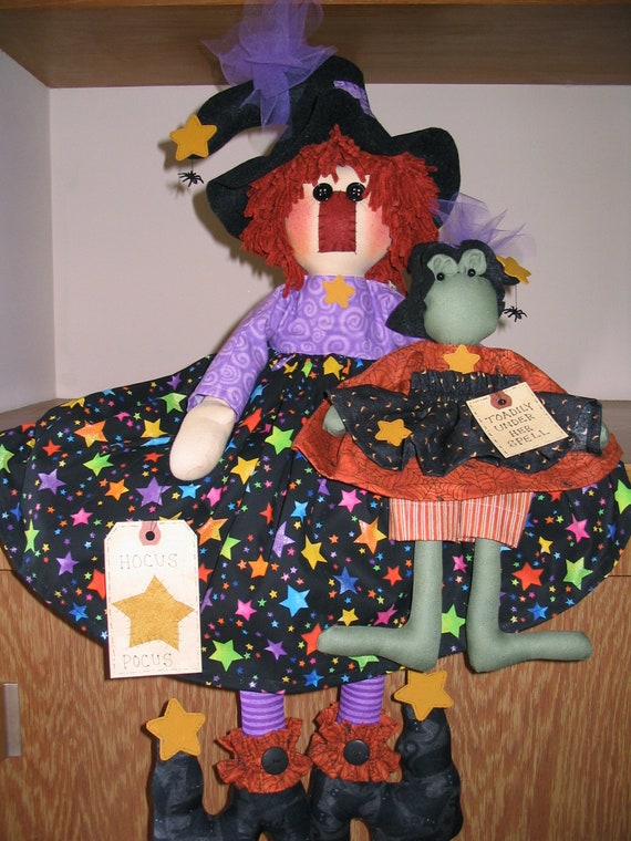 Toadily Under Her Spell, Raggedy Witch, Halloween Decor, Fall Decor, My Darlin Dolls, PDF Pattern Special Order to make Finished Doll