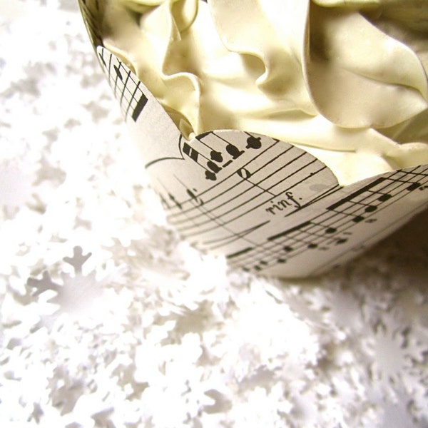 Cupcake Wraps, Music Cupcake Wraps, Cupcake Holders, Wraps For Cupcakes, Music Theme, Music Decoration,Music Wedding, Sheet Music Decor