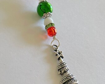 SALE Christmas Zipper Pull Christmas Zipper Pull Beaded Christmas Purse Charm Teacher Gift Stocking Stuffier Planner Charm Gift Bag charm