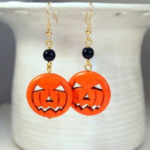 SALE Pumpkin Earrings Beaded Halloween Dangle Pierced or Clip-on Earrings Halloween Party Earrings Fall Earrings Fall Jewelry