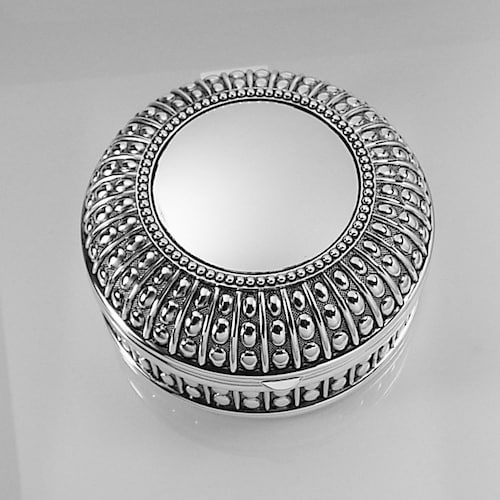 Custom Engraved Personalized Silver Square Jewelry Box With - Etsy