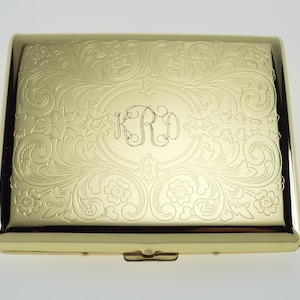 Cigarette Case Personalized Golden 100s Scrolling Design Custom Engraved Double Sided Case  -Hand Engraved