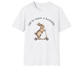 Camiseta con diseño de conejito en patinete para armar un alboroto / Ilustración de un lindo conejo