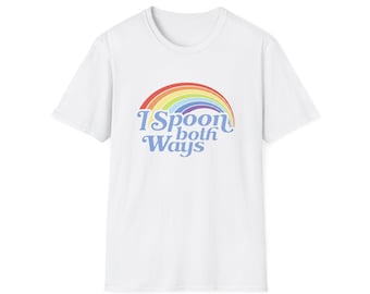 Camiseta unisex Rainbow Spoon Both Ways, divertida camiseta del orgullo LGBTQ+, bonito regalo para amigos, ropa informal de verano, top de género neutro.