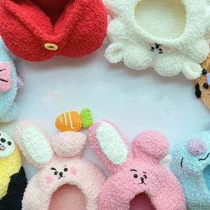 Crocheted BTS Army Bomb Cover – BT21 Inspired Lightstick Cozy, Concert Accessory