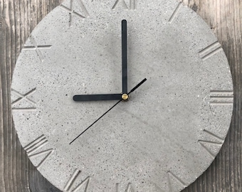 ZB2 Gray Concrete Clock, Black Hands, Roman Numerals