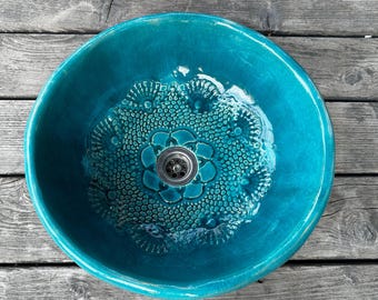 UM8 Turquoise sink with lace, round overtop washbasin, handmade ceramic washstand
