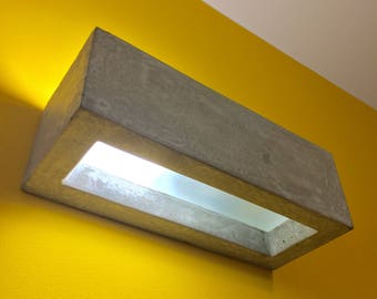 una lampada da parete in cemento applique, 51 cm, grande