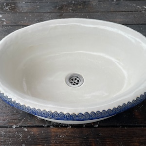 UM34 White folk sink with lace, oval overtop washbasin, handmade ceramic washstand