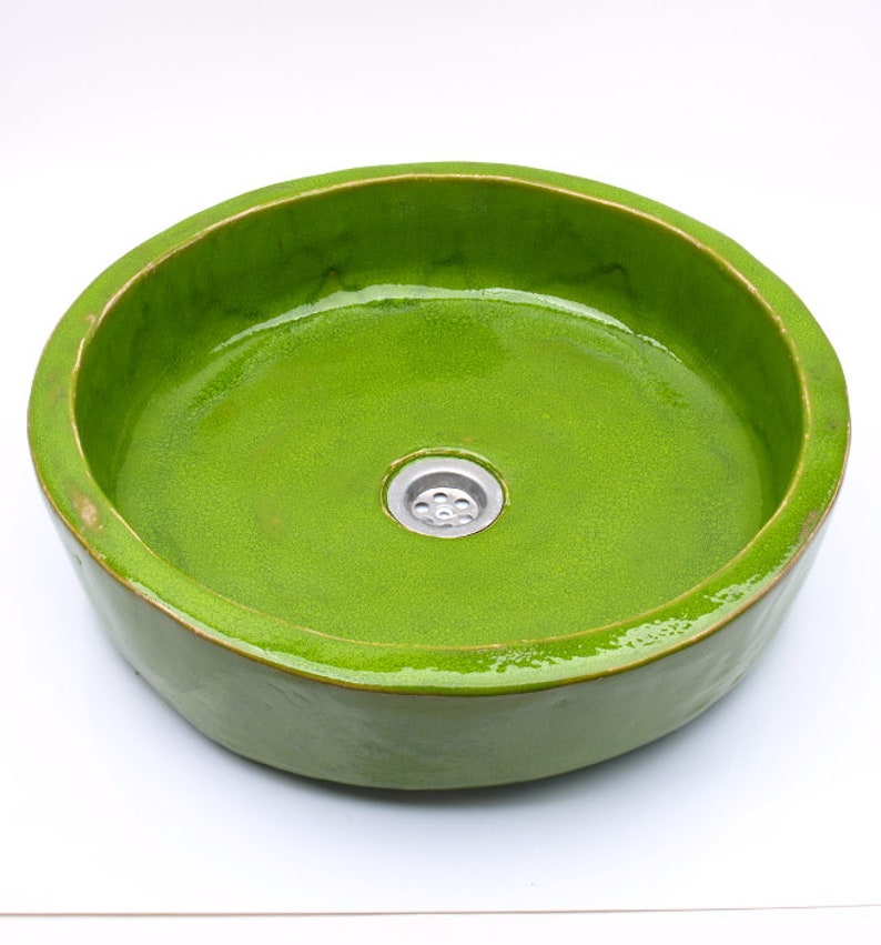 green sink