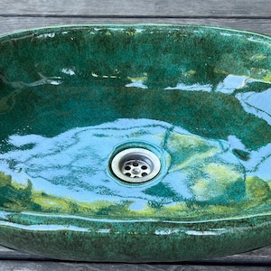 UM48 Oval green sink, overtop washbasin, unusual washstand image 3