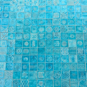 KK24 Turquoise lace ceramic tiles - 25 pcs - 0,25m2 = 2,68 sq.ft