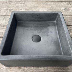 UB9 Graphite Concrete Square Sink, Washbasin