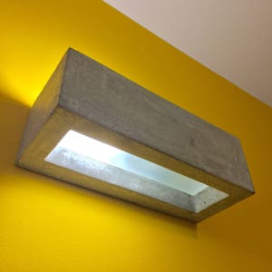 Medium Concrete Wall Lamp Sconce - 31,5 cm