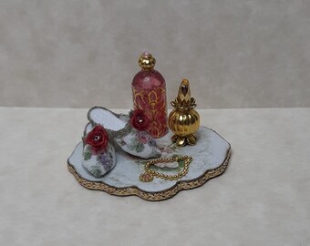 Dollhouse miniature 18th Century set