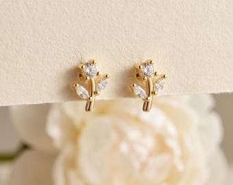 925 Sterling Silver Flower CZ Stud Earrings, Gold Leaf Minimal Dainty Floral Earrings, Everyday Elegant Jewelry Gift for Her