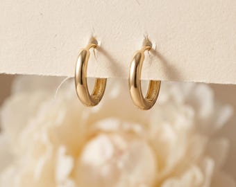 925 Sterling Silver Hoop Earrings, Dainty Huggie Hoops, Minimalist Small Hoops, Everyday Gift for Her