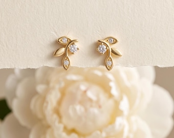 925 sterlingzilveren bladgouden CZ-stekers, sierlijke bladstekers, minimalistische alledaagse sieraden Cadeau voor haar