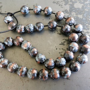 10 White Buffalo Patina Beads, Copper Beads, Hand Applied Patina, Choose 4mm, 6mm, 8mm or 9.5mm Beads image 5