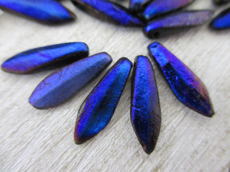 25 Beads 5x16mm Czech Glass Beads Etched Cobalt Daggers