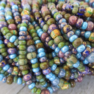 6/0 and 7/0 Skylark Bead Mix, Full Strand 200 Beads, 3 to 4mm Czech Glass Seed Beads