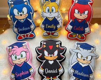 Almohada personalizada de graduación de Sonic, peluche con nombre personalizado, cojín para niños gamers, regalo de Sonic, decoración de cumpleaños y Navidad para la habitación.
