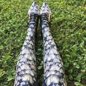 Ivy Leggings Queens of Wands Full Moon Ivy Vines Black printed tights image 4