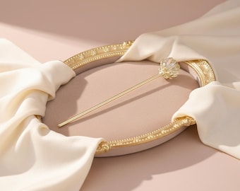Elegant Lotus Crystal Hair Stick, Minimalist Silver Hair Pin for Hanfu, New Chinese Style Jewelry, Unique Gift for Her and Special Events
