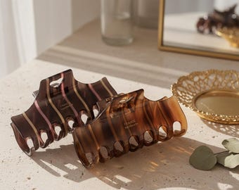 Französische Acetat-Haarkrallenklammer, gestreifte Herz-Ausschnitt-Muschelklammer, minimalistischer Haarschmuck für dickes Haar, Geschenk für sie, alltäglichen Stil
