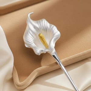 Calla Lily Hair Piece - Etsy display picture 2