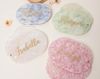 Gepersonaliseerde celluloseacetaat spiegelkam aangepaste naam draagbare pocket haarborstel handheld beauty tool elegant cadeau voor haar