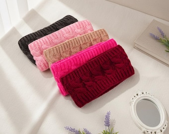 Cozy knitted Fleece-Lined Headband for Women, Soft Winter Ear Warmer Accessory for Outdoor Walks, Skiing, or Gifting for Her